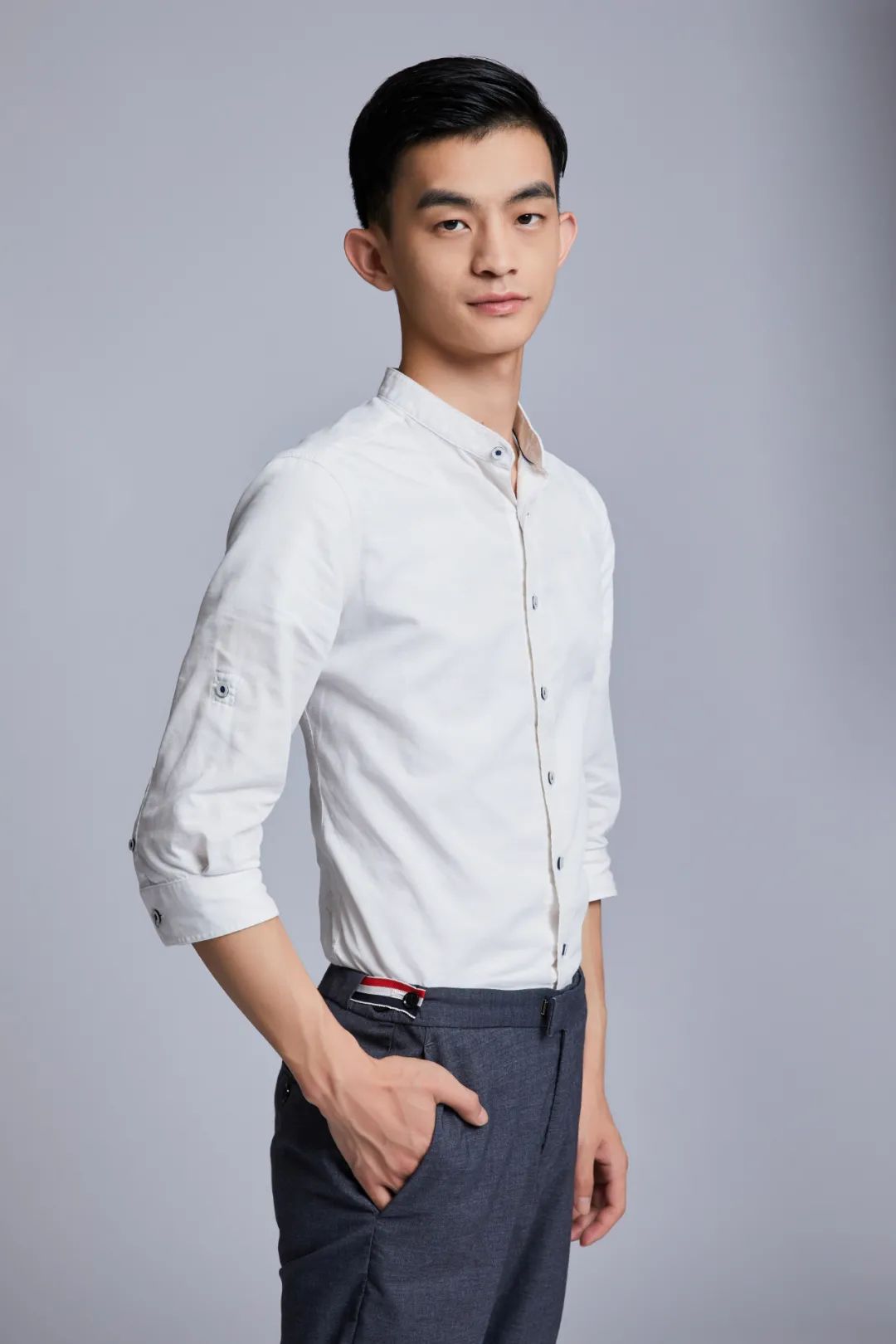 福布斯生活蜂群文化联合创始人李志翔爆款不是偶然博主长红并非奇迹