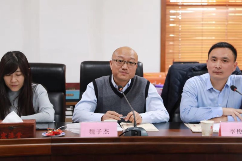 会上,魏子杰讲述了活动初衷,"我们山东的好产品太多了,但是走不出去