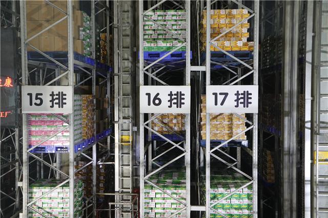 蒙牛乳业(唐山)有限责任公司是内蒙古蒙牛乳业集团的子公司,拥有两座