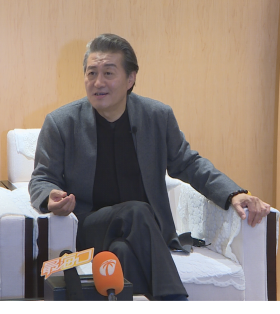 《雷雨》蘩漪饰演者孔维:大家能够坐在这一直待到最后,我觉得海南观众