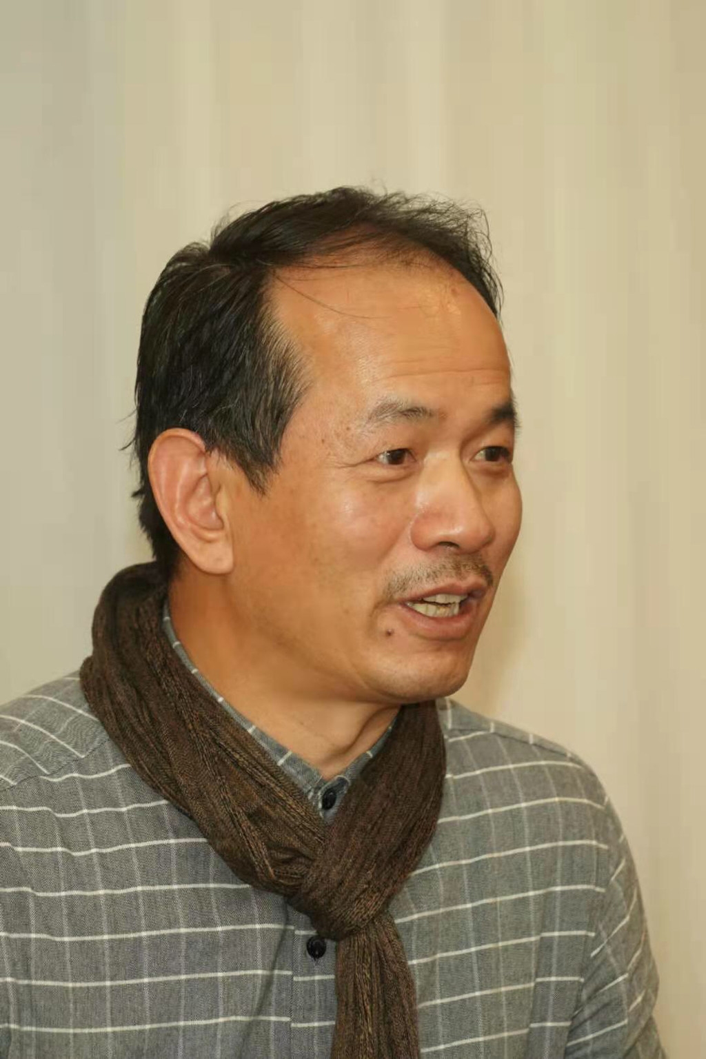 第四届成都国际诗歌周|鲁迅文学奖获得者,诗人阎安:诗歌是文化现代化