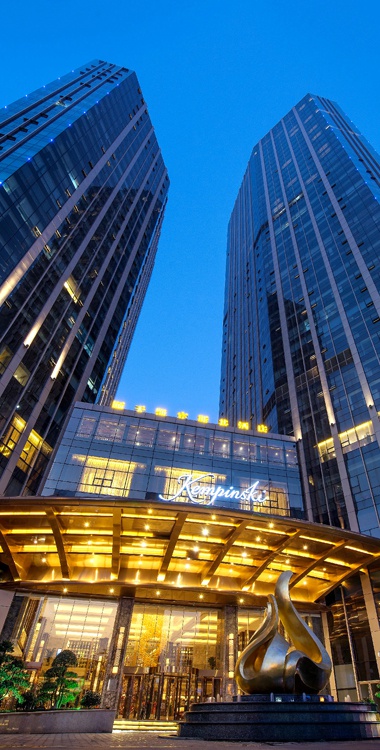 加入我们与我们一同探索拥有3000年历史文明之都长沙的独特魅力