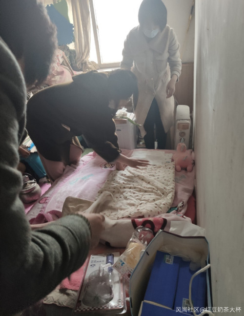 4个月大女婴5楼坠落受重伤，孩子父亲拒绝住院治疗：养养就好了休闲区蓝鸢梦想 - Www.slyday.coM