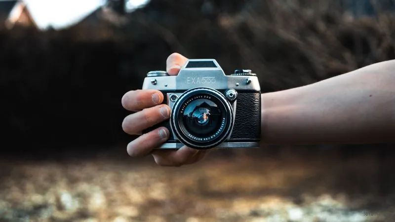 photoby julius drost on unsplash5,器材所谓工欲善其事必先利其器