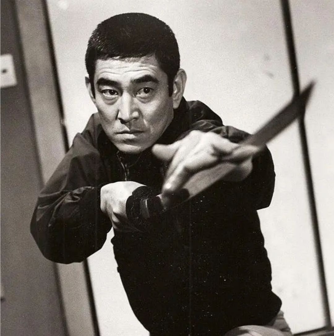 她45岁醉酒去世后,高仓健终生未娶,一生只爱她一人