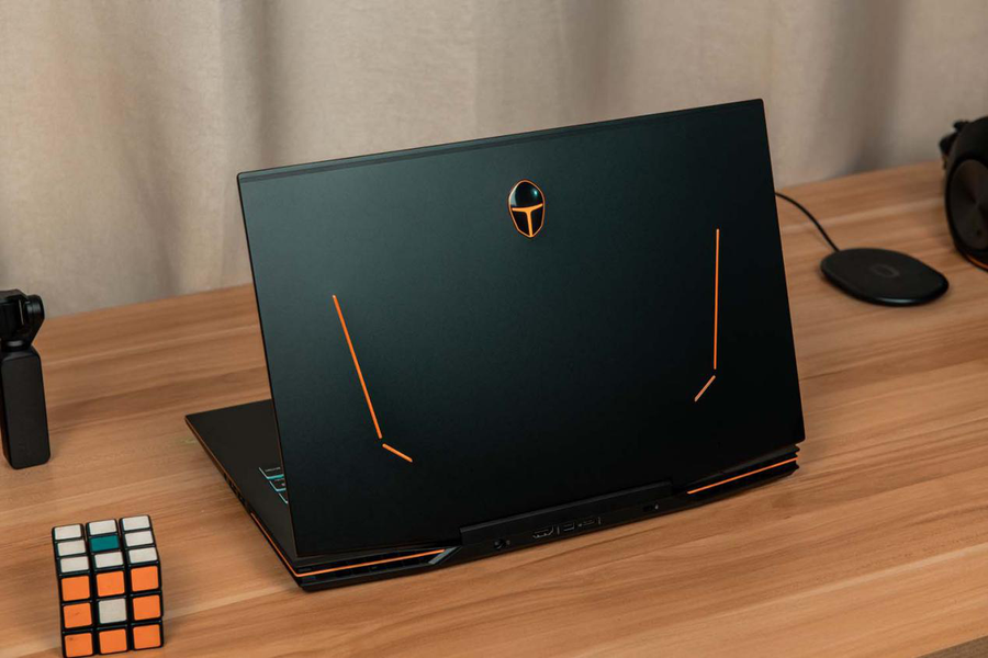 雷神新911pro晖金二代带你畅玩赛博朋克2077