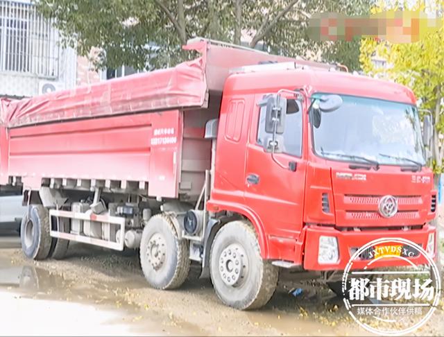 28岁儿子网上炒汇，欠下70万巨债，老父走投无路卖房还债休闲区蓝鸢梦想 - Www.slyday.coM