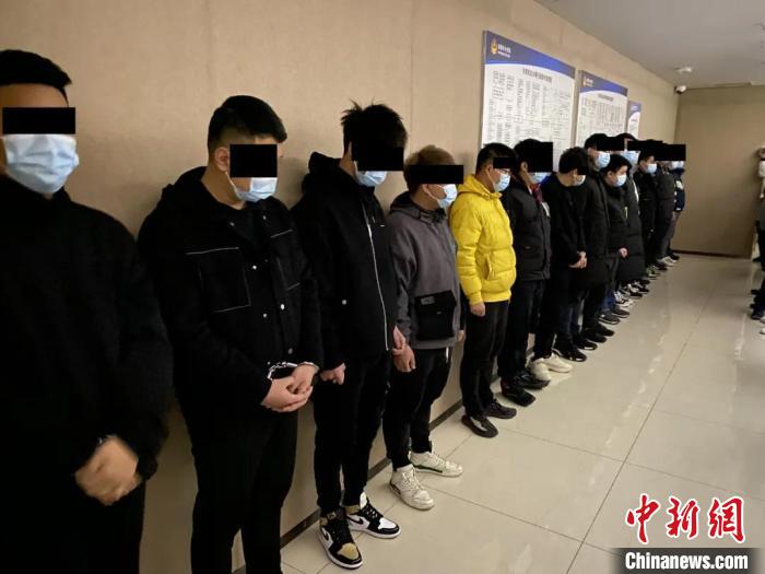 2亿元 抓获1822人