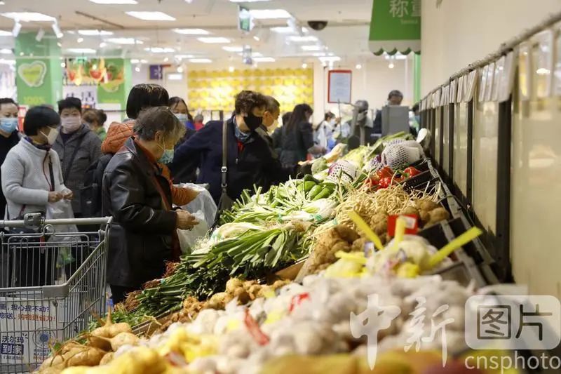 “葱忙涨”“姜你军”重现 年底农产品价格要大涨？