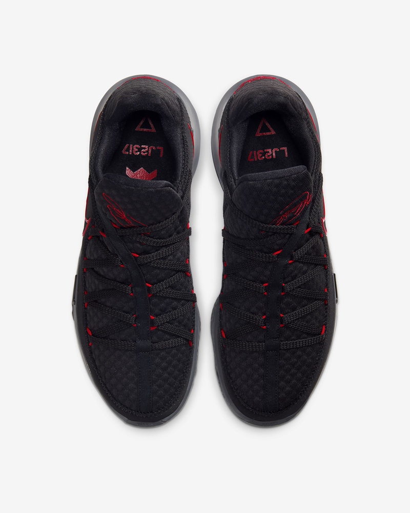 詹姆斯抢先上脚!黑红 lebron 17 low 官网刚刚上架!
