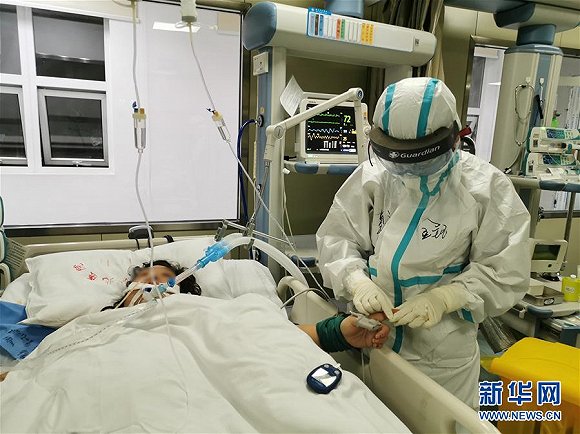 温暖"无面之交"——记抗疫一线重症监护室90后护士金钰|90后|新冠肺炎