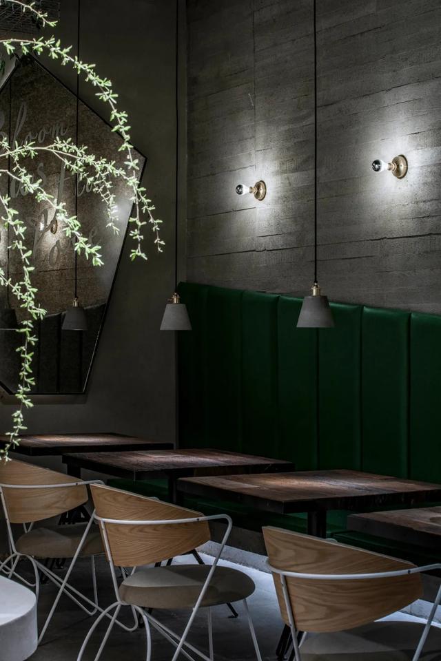 首发 | 高颜值自然系餐厅,闹市中择一治愈之所