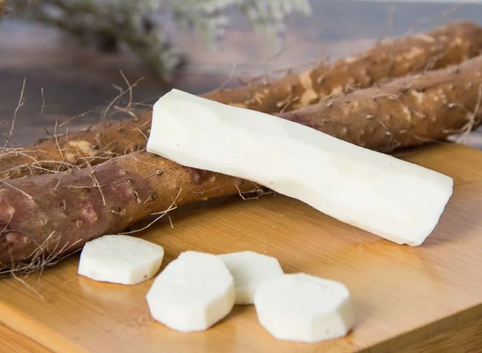 吃山药后手脚痒起鸡皮疙瘩(吃山药后手脚痒起鸡皮疙瘩怎么回事)