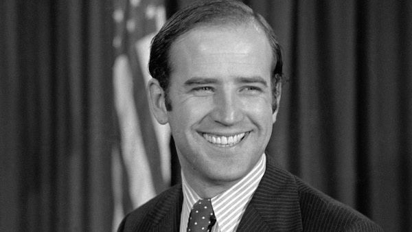 视频愈战愈勇的拜登你见过他苦情男主那面吗