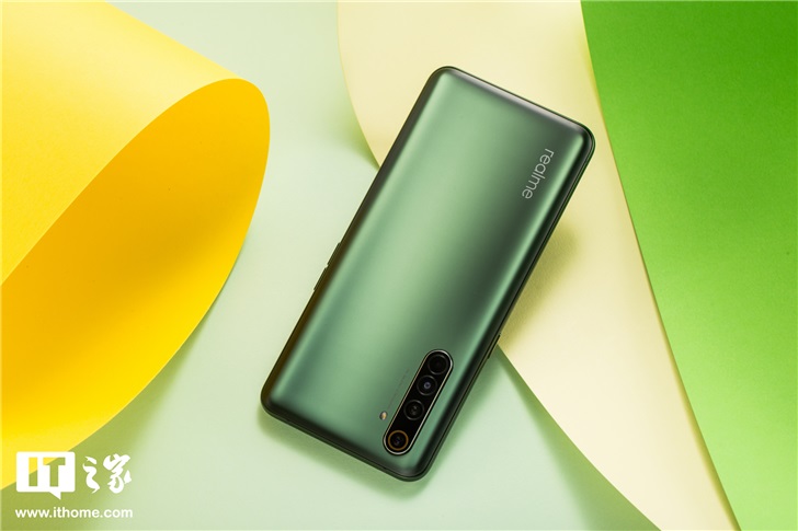 it之家开箱realme真我x50pro5g手机上手图赏