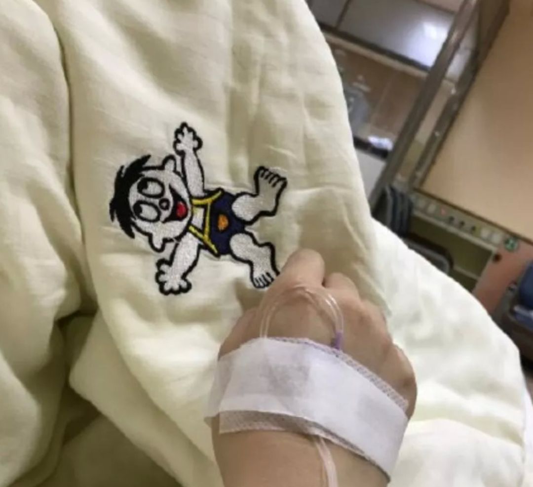 旺旺开了家三甲医院,雪饼牛奶任吃,病号服像潮牌!网友:是个甜崽