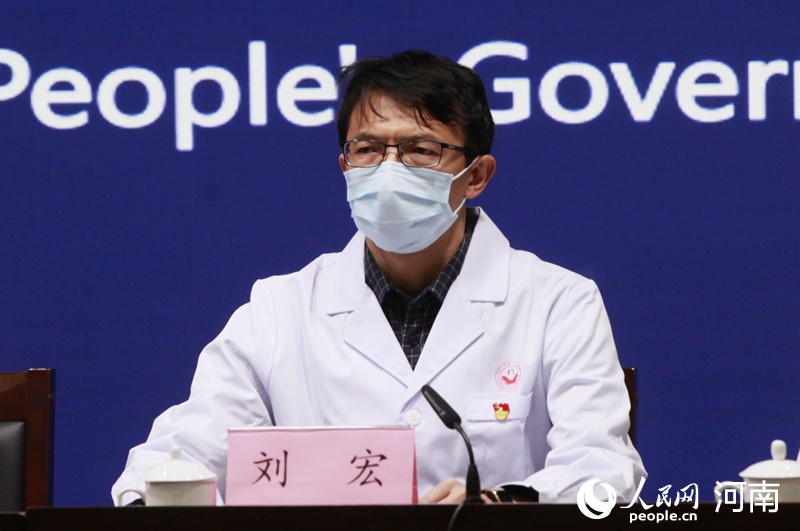 平顶山市第一人民医院重症医学科主任刘宏 慎志远摄一次距患者只有5