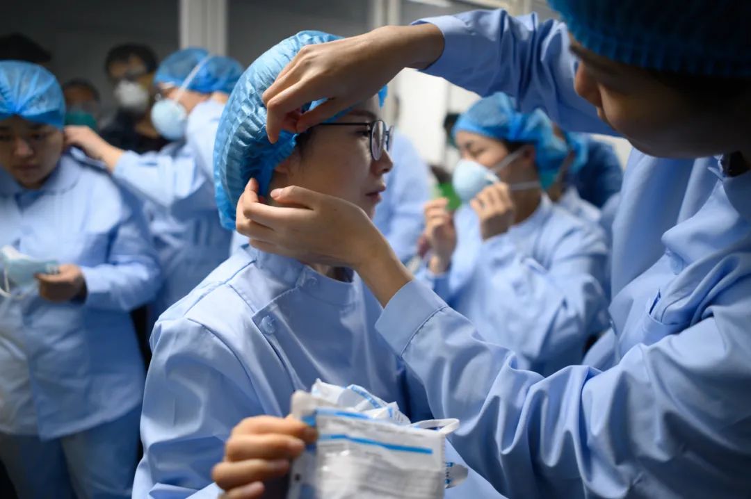 【图集】上海医疗队支援武汉50天影像纪实!见证值得铭记的瞬间