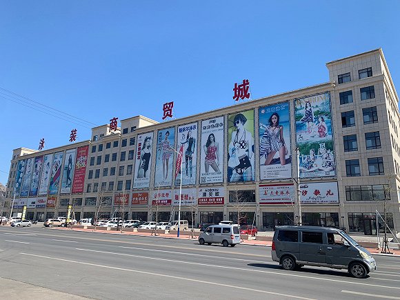 疫情下没人玩水,卖泳装的都去做瑜伽裤了