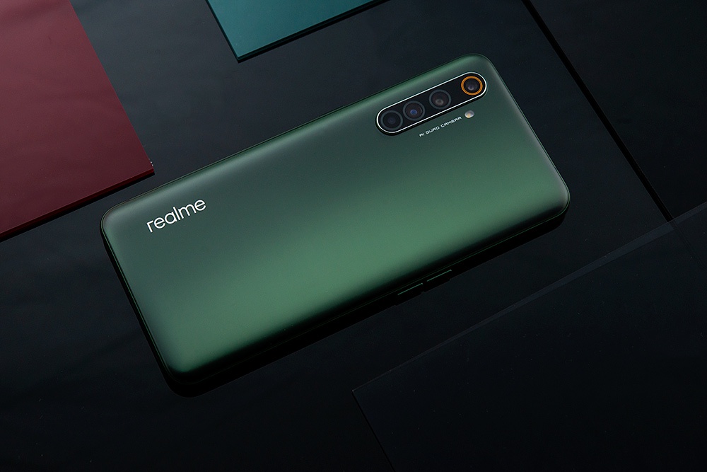 realme真我x50 pro图赏:莫兰迪色系呈现潮流艺术感