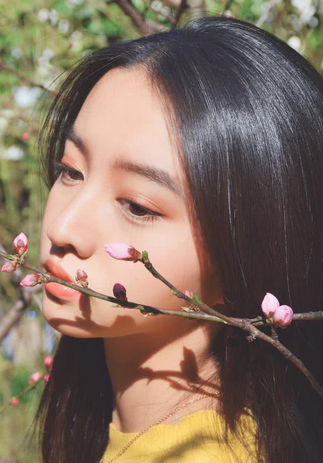 木村光希晒照人比花娇 姐姐心美掌镜不输专业人士 工藤静香点赞 工藤静香 木村拓哉 新浪新闻