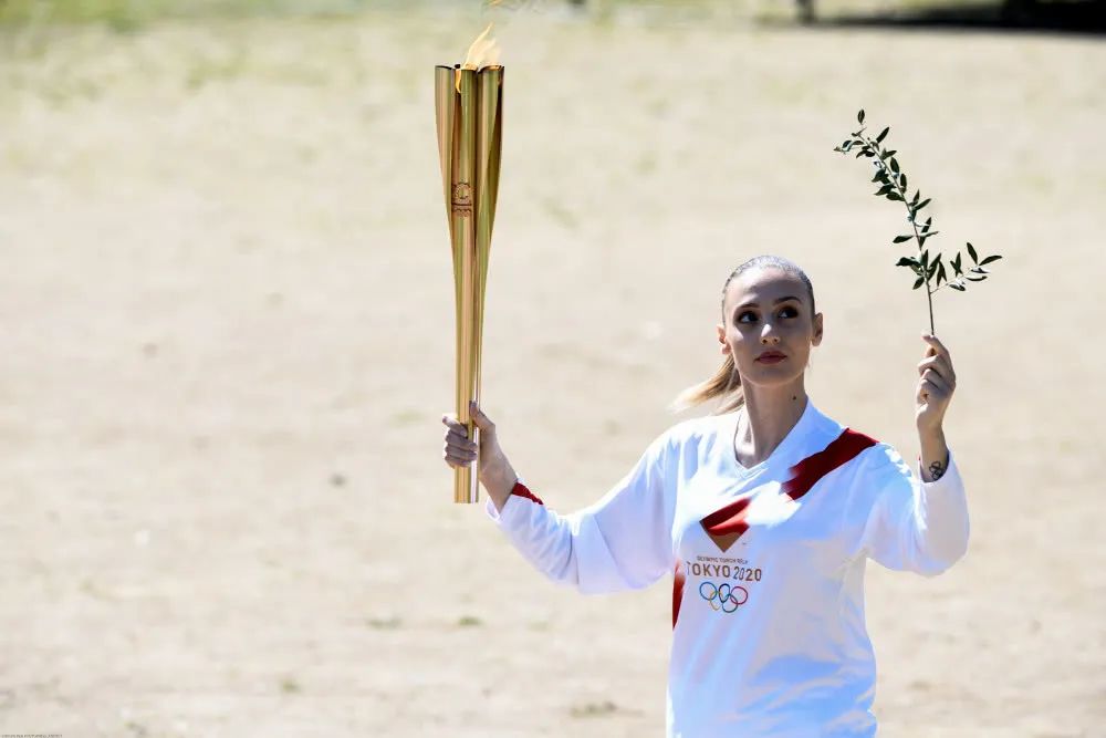 火炬传递都被叫停了，东京奥运会的前路依旧坎坷休闲区蓝鸢梦想 - Www.slyday.coM