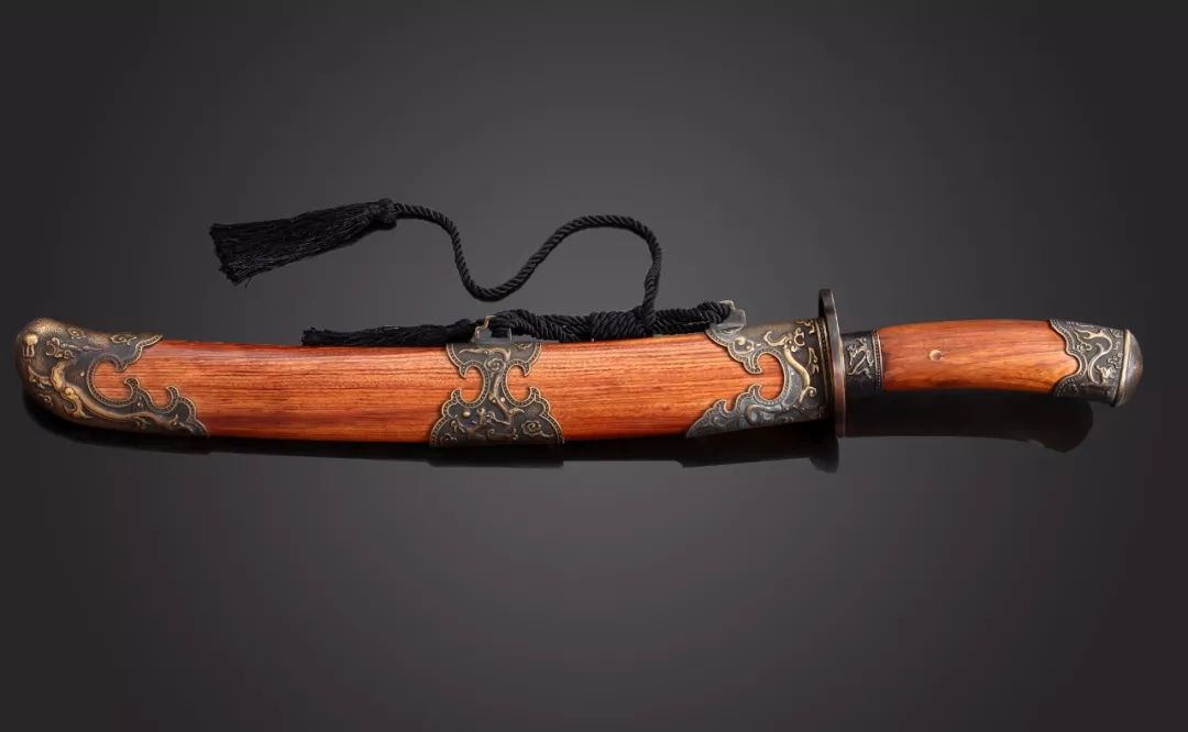 夹钢锻造的精品短刀——五枚合小清刀|短刀|刀身|刀剑_新浪新闻