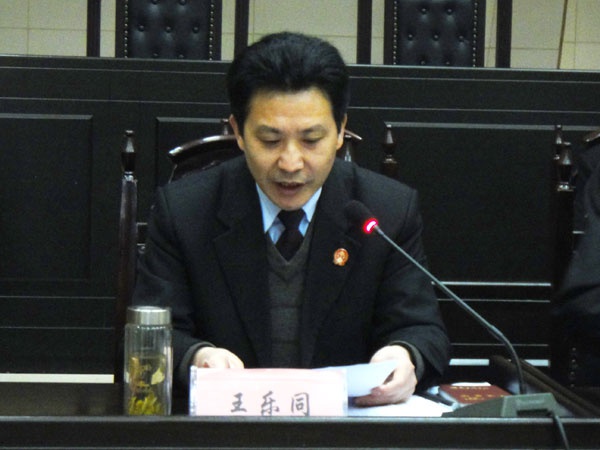 鄱阳县法院一干部喝斥防疫人员将被依法处理,正在做精神鉴定