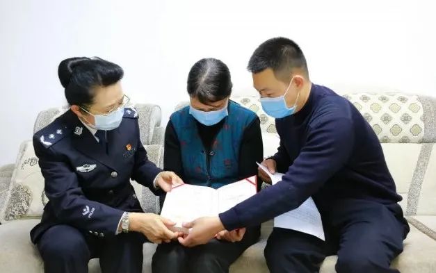 致敬!来宾牺牲民警赵富恒被追记个人一等功