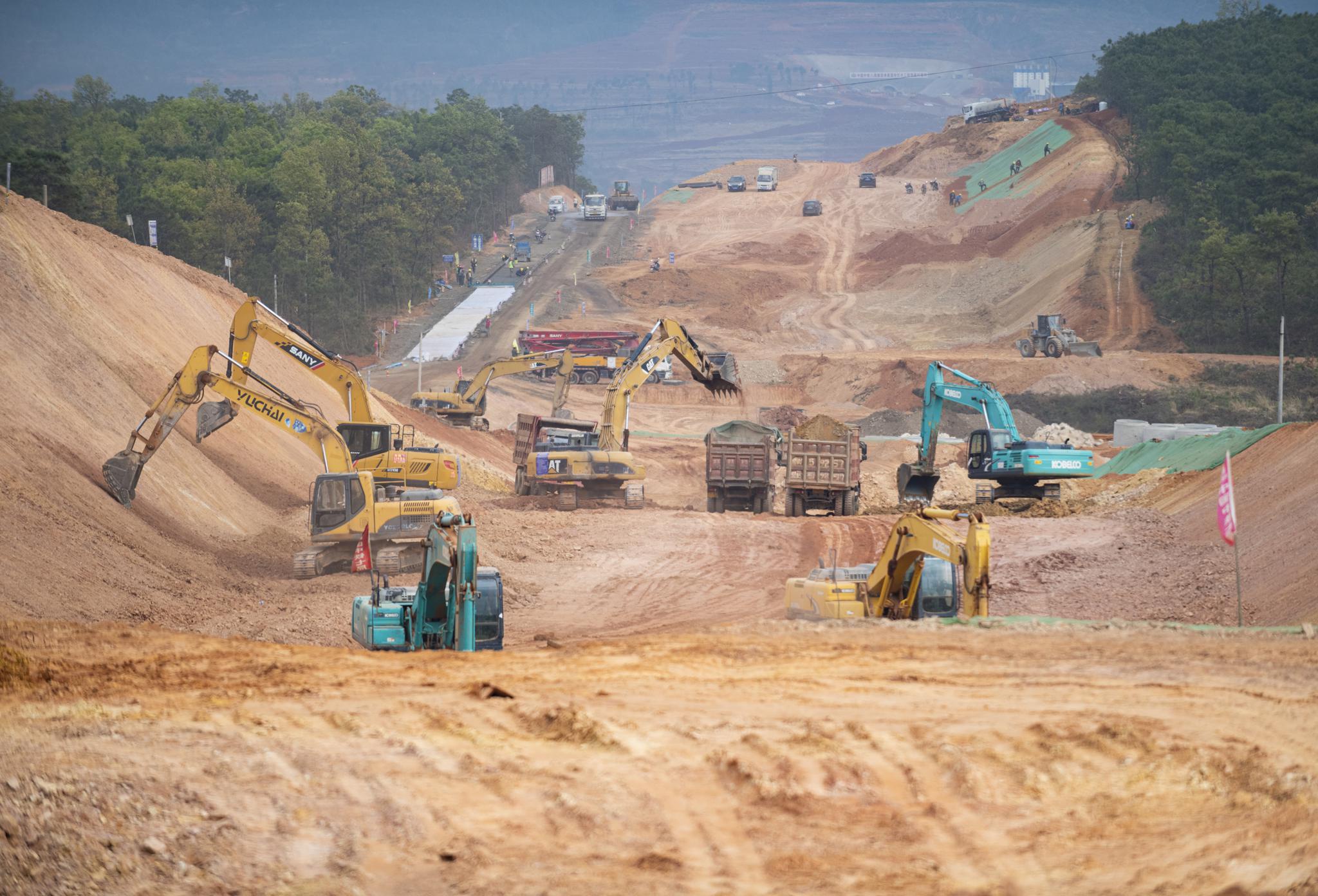 滇中引水工程观音山倒虹吸工程抢抓进度