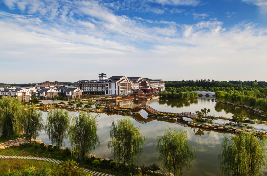 赏花,游乐,泡温泉,德百温泉旅游小镇邀逆行英雄共赴疗愈之旅