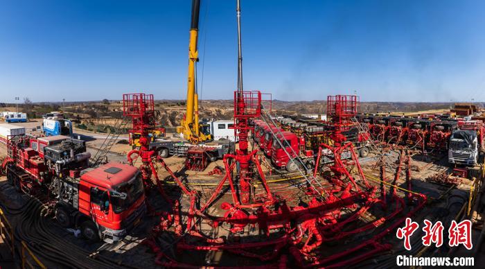 长庆油田创新压裂技术国内陆上最大水平井施工时率翻番