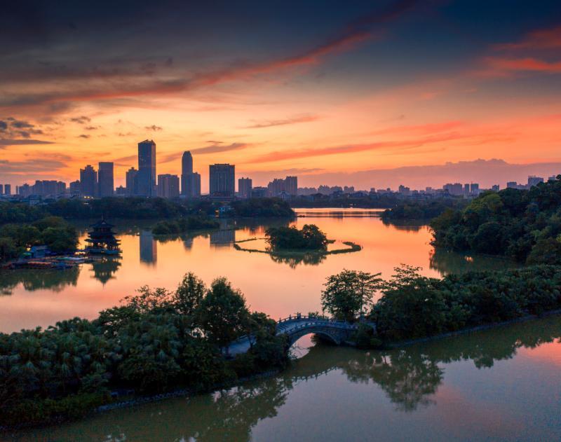 【惠州文脉】这里"半城山色半城湖",苏东坡来时就曾留下两座桥,至今