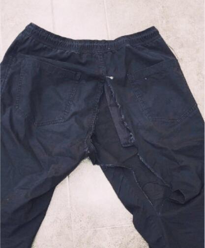 明星有多苦杨芸晴裤子从裆一路破到大腿连劈叉都破不成这样