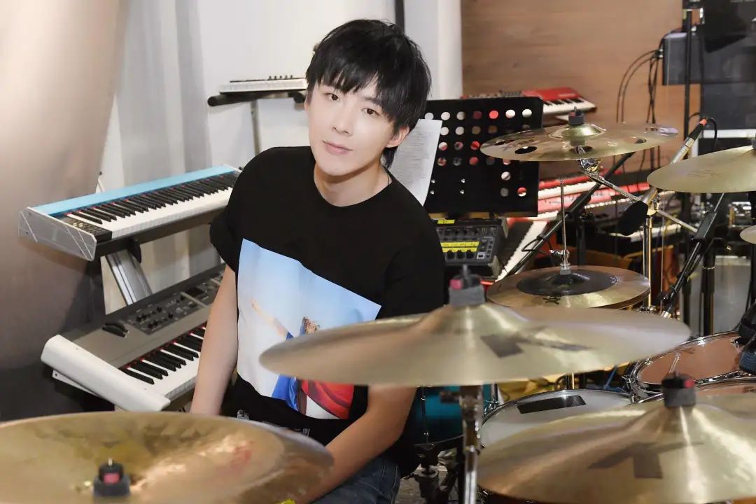 东北音乐人:不唱歌的时候,他们比李诞还会说段子