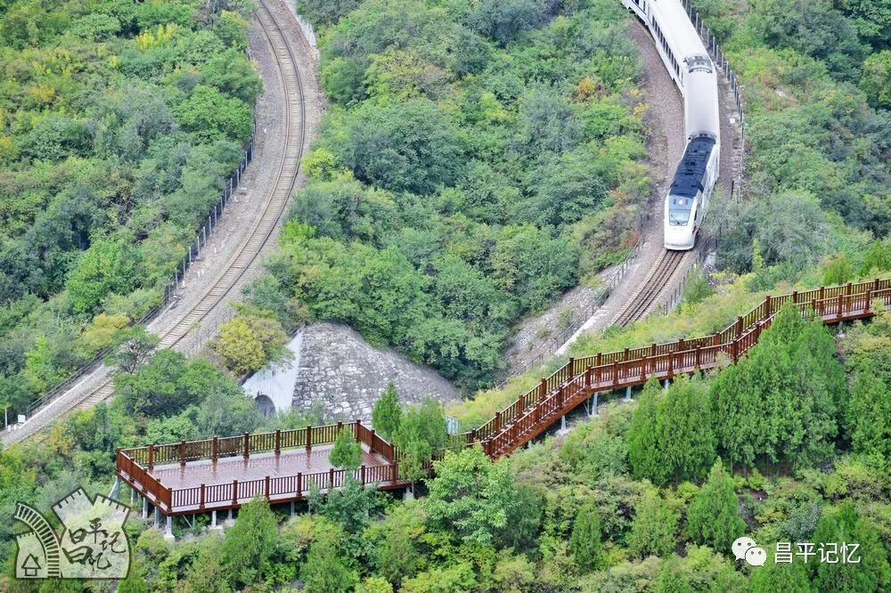 居庸关花海栈道封闭管理咱明年再约