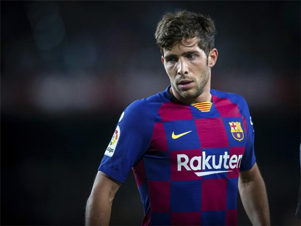 疫情下的欧洲足坛有了新玩法