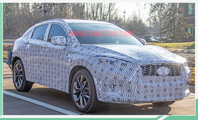 年底首发/定位中型轿跑SUV 英菲尼迪QX55预告图