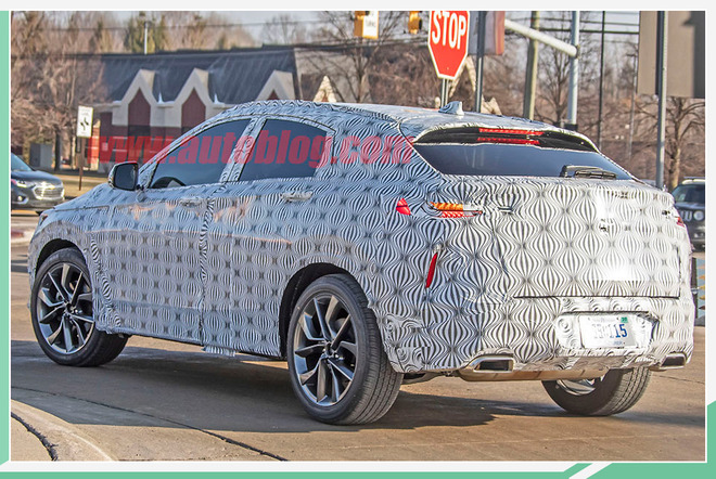 中型轿跑SUV/年底首发 英菲尼迪QX55预告图曝光