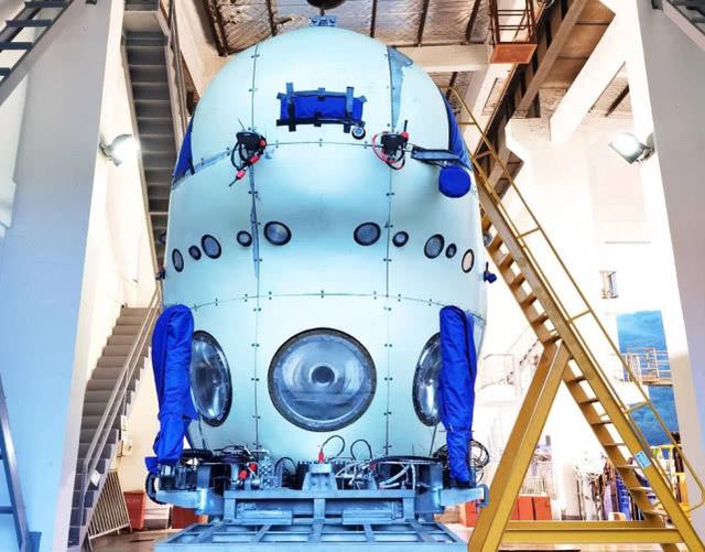 全面超越蛟龙号!国产深潜船犹如外星科技,万米深海不再是禁区