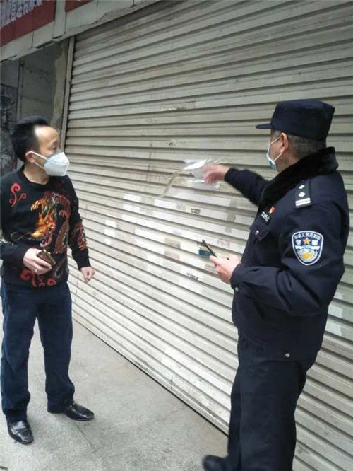 武汉片警吴涌连续战疫60天 用生命书写使命担当