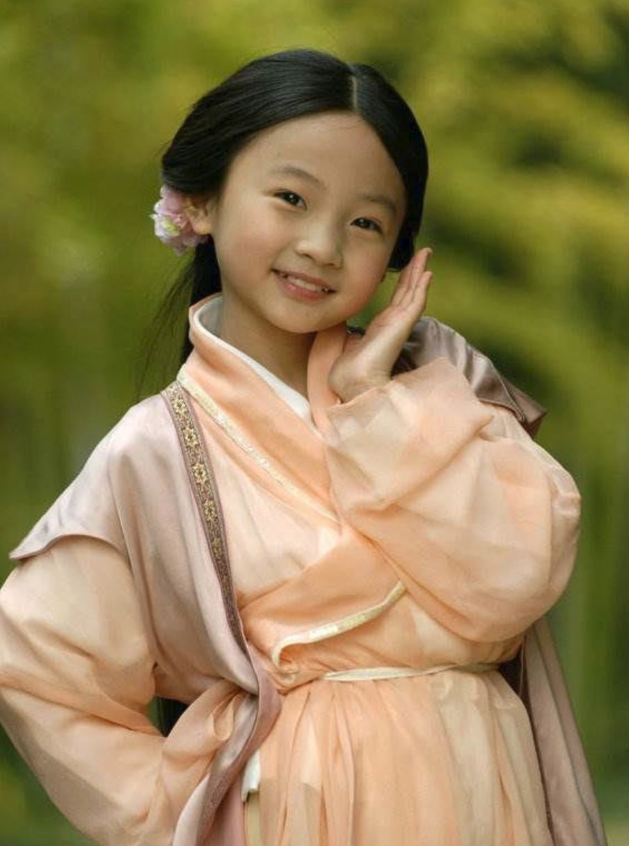 林妙可那个为成年人错误买了10年单的女孩该何去何从