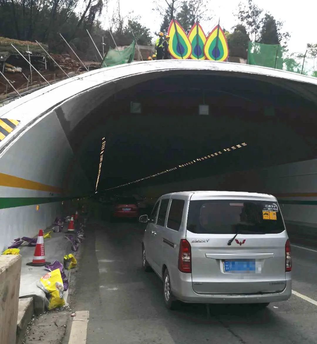 明晚19点起,碧鸡关隧道封闭施工,绕行看这里