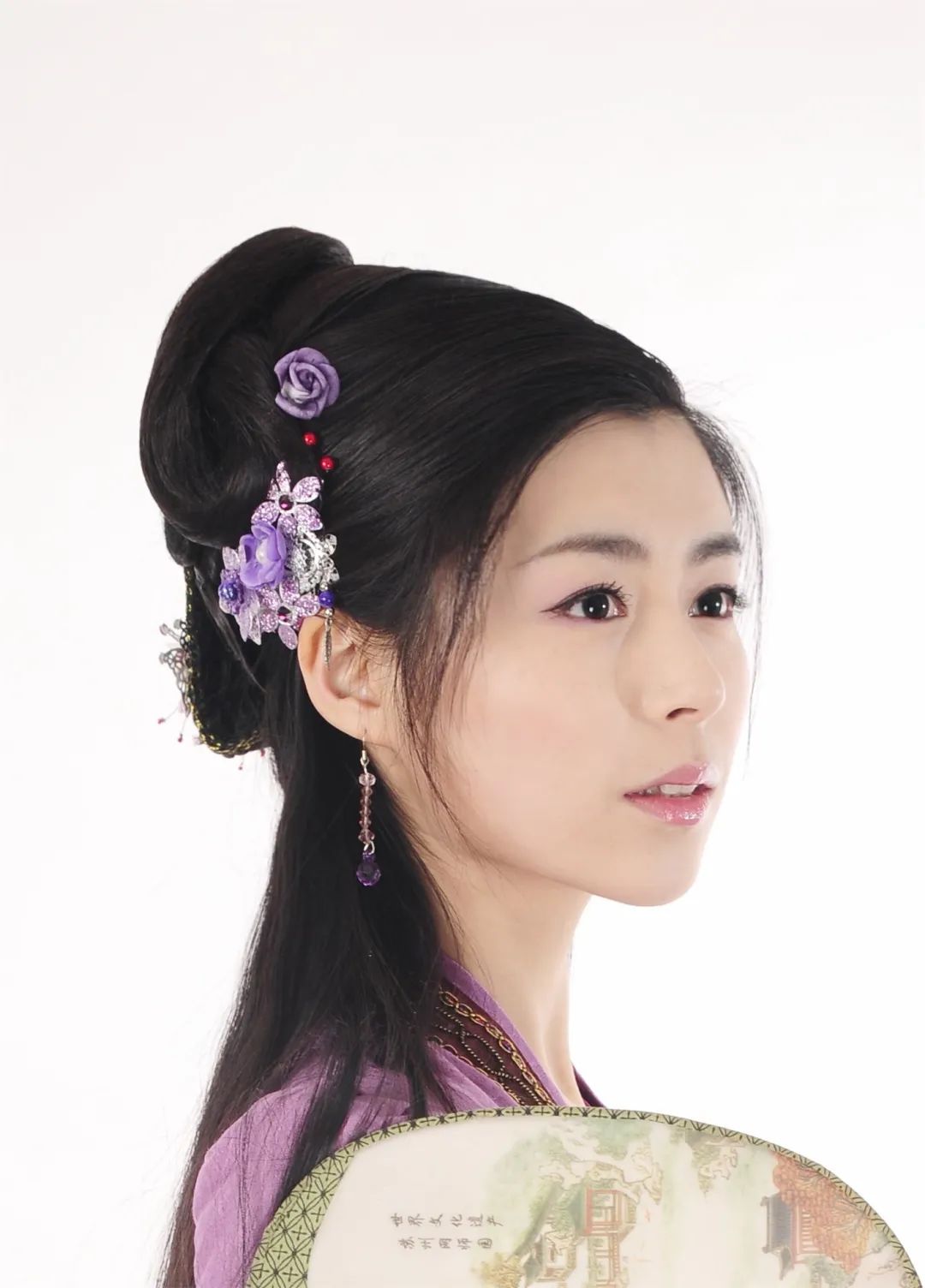 还记得《琅琊榜》中的靖王妃吗?她现在长这样