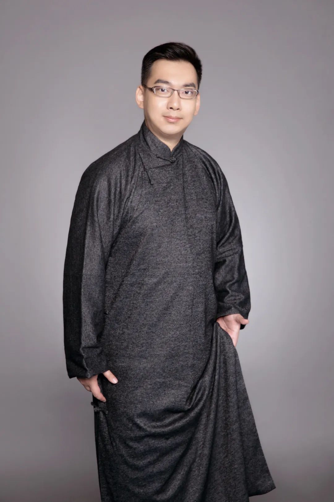 北京故事广播纪实传奇即将播出《边走边吃边聊:北京站老站长见闻录》