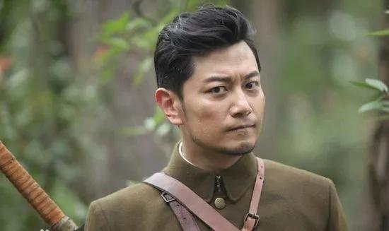 《战昆仑》战火中的"奇葩"爱情