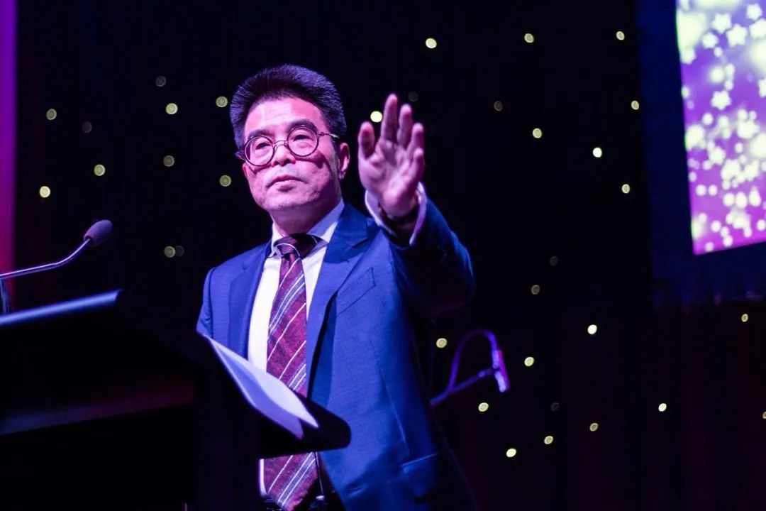 奶粉危机?乳业老兵蓝河陈远荣:我要把真话说出来!