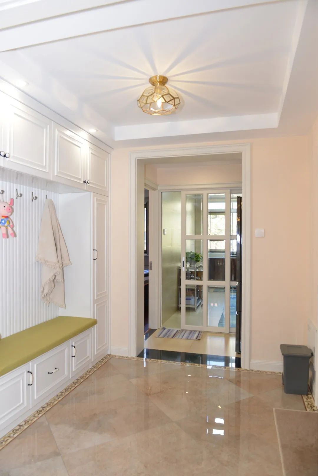 门洞包装成垭口,防撞耐用,美观高档!