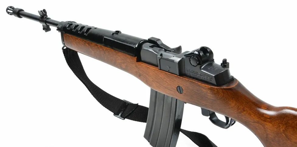 这款"吃鸡"神器善于执法,却当街屠杀过fbi人员|轻武专栏|步枪|卡宾枪