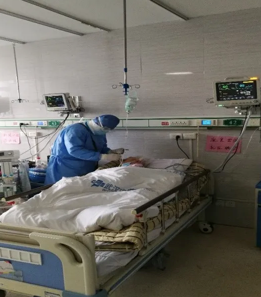 哈医大二院卒中中心是集nicu(神经重症监护病房),卒中病房单元,卒中